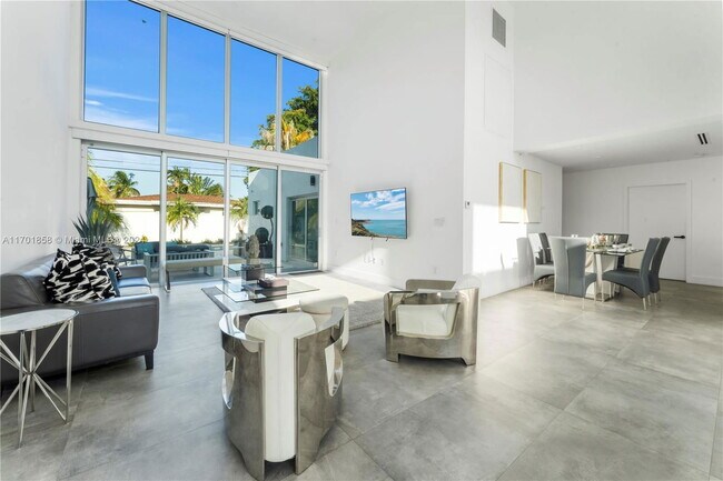 Photo - 7525 Buccaneer Ave