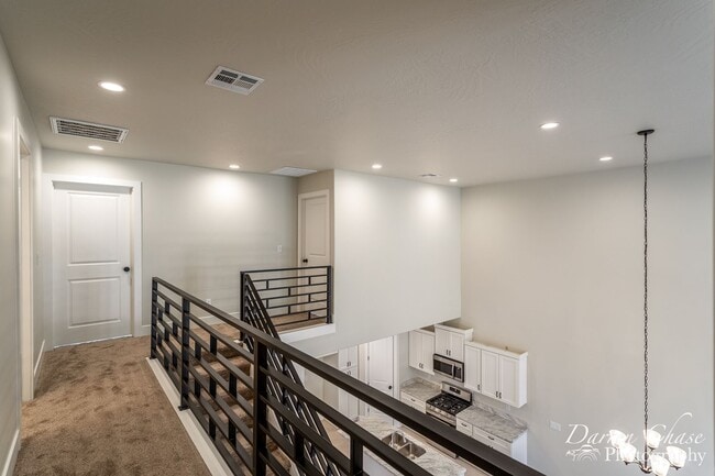 Photo - Beautiful!! End unit! 4 bedroom, 2.5 bathroom townhome in Hurricane!