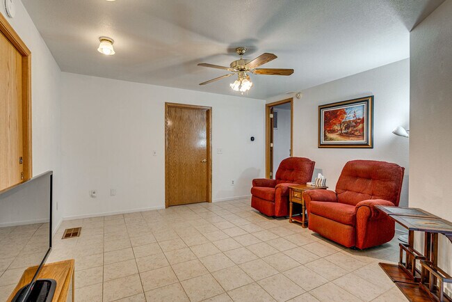 2033 Silvercrest Dr Unidad SI ID1585025P