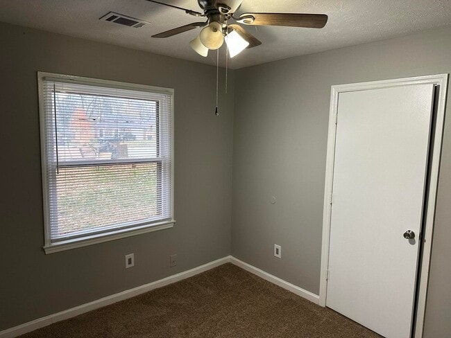 Photo - 3309 Kenesaw Dr