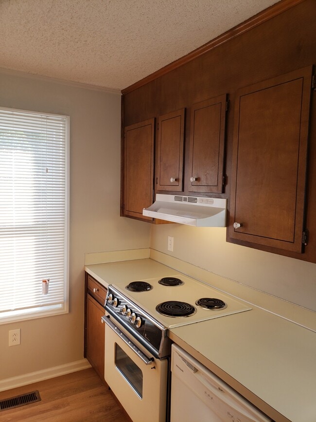 Photo - 8026 Strawberry Point Dr