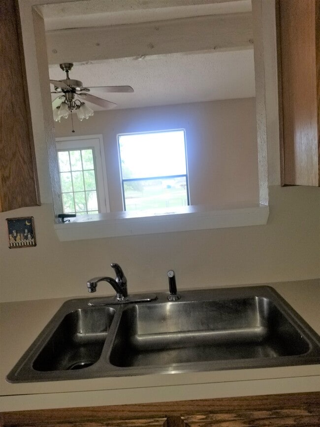 Photo - 1506 Fairbanks St