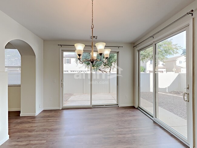 Photo - 944 S Adam Way