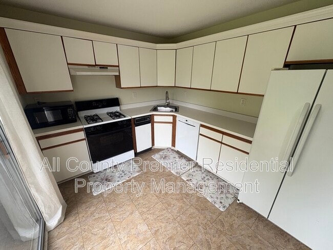 Photo - 3605 Pinhorn Dr