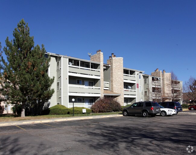 Photo - Sunnyside Condominiums