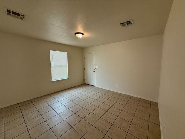 Photo - 192 Rio Rd Unit A