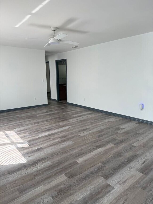 14040 SW 33 CT RD
