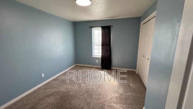 Photo - 1060 S Orem Blvd Unidad #18