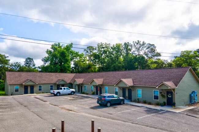 815-817_Drone-1 - Cairo 815 E & 817 E