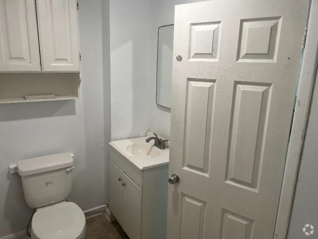 Building Photo - 325 1st Ave Unit G Rental