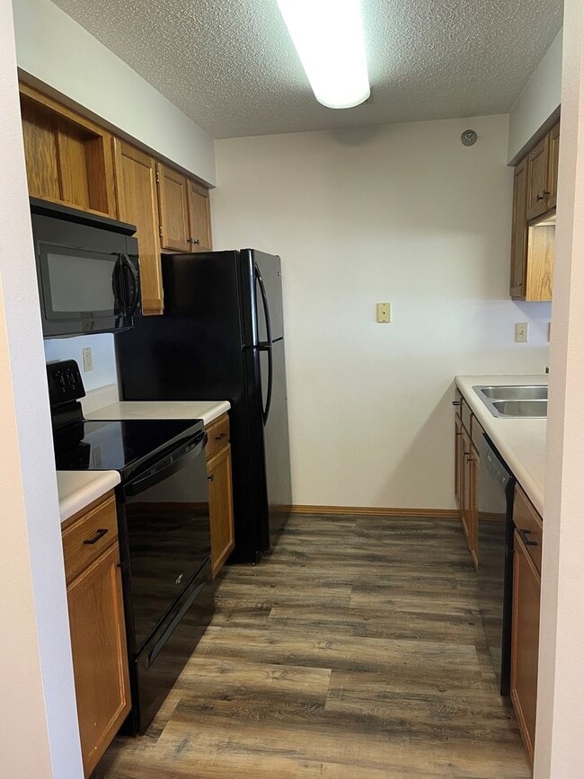 Photo - Carmel Estates