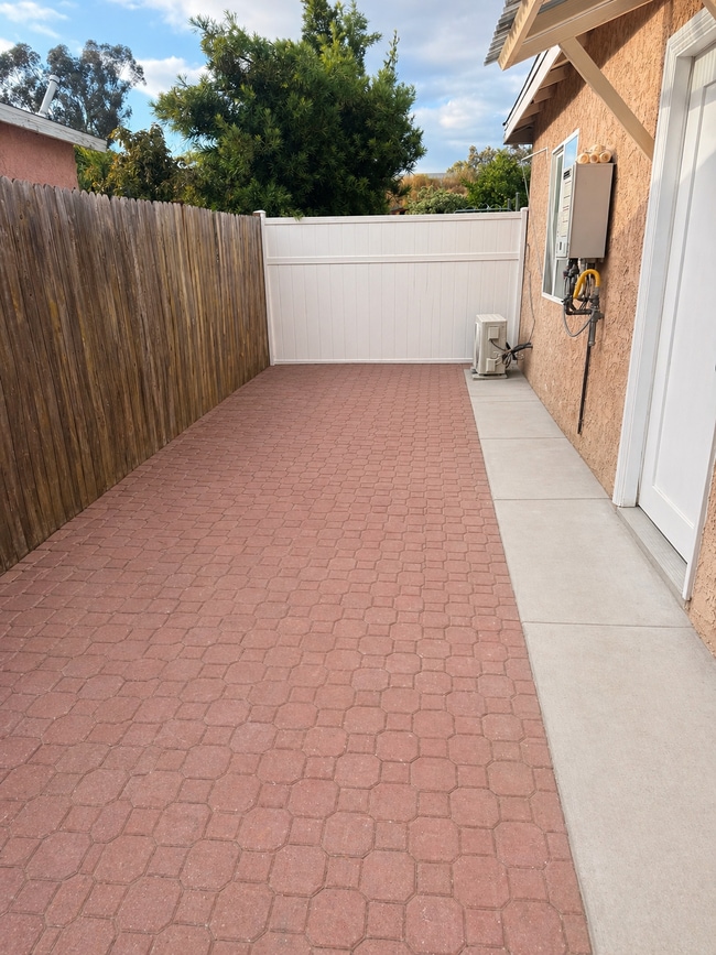 Yard space - 14643 Chatsworth St