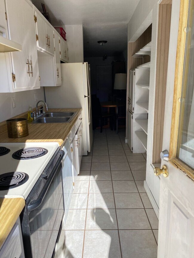 Photo - 615 Freeman Ave