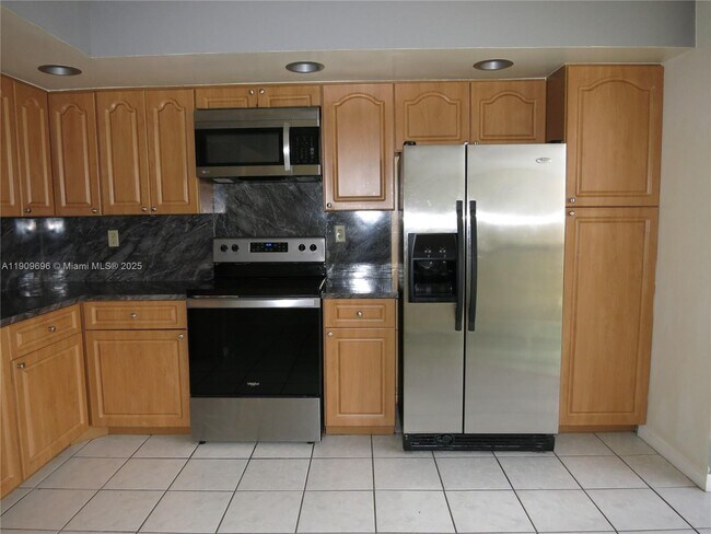 Photo - 8600 SW 133rd Avenue Rd Unidad 418