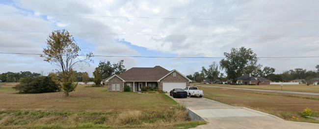Photo - 200 Mahan Ln House