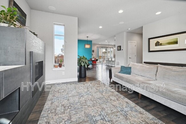 Photo - 5966 Boston St