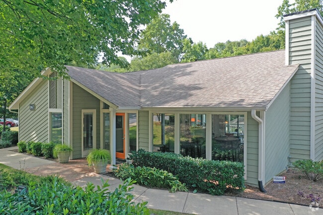 Woodland Park Apartment Homes