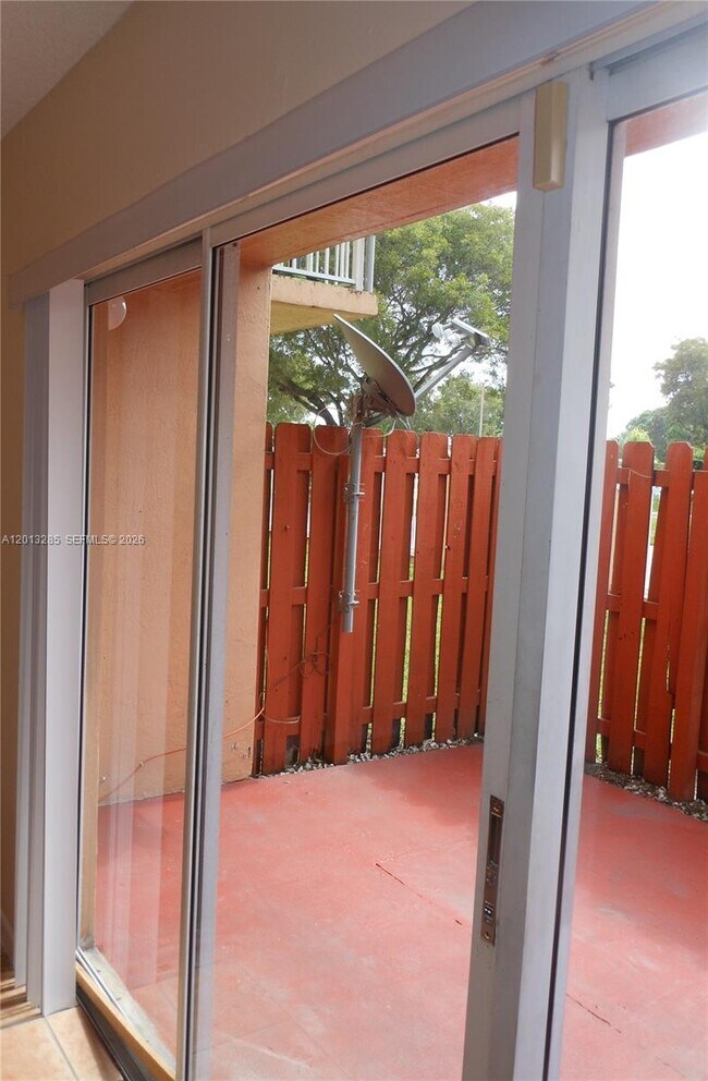 Photo - 14901 SW 80th St Unidad 108