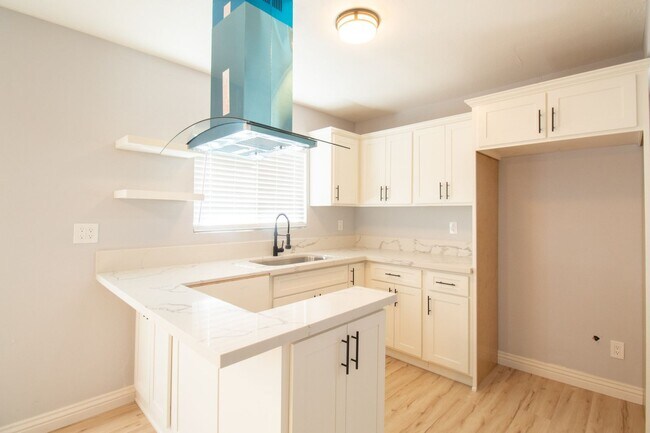 125 E. Spring