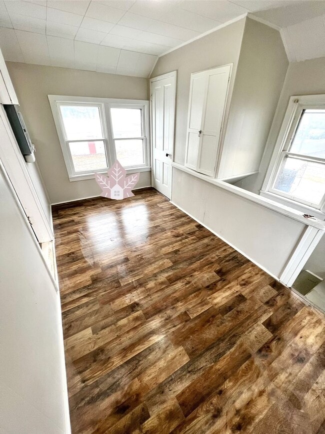 Photo - 4124 S Landess St Unit 4124 2