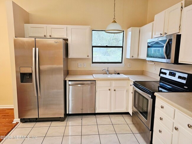 Photo - 1704 Bristlecone Pine Pl