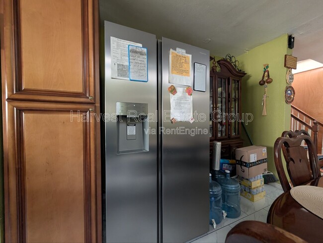 Photo - 3446 Pine St