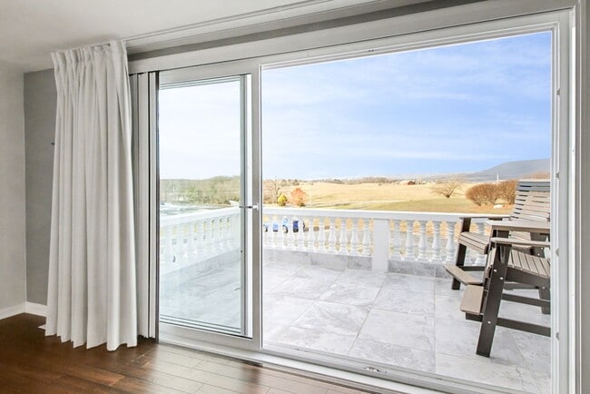 Photo - Beautiful updated Country Home