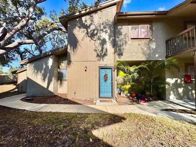 Building Photo - 6345 Newtown Cir Unit 45A1