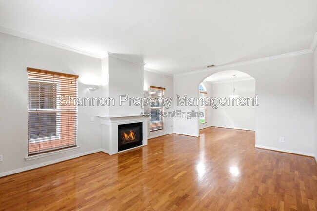Photo - 2409 North Blvd Unit A