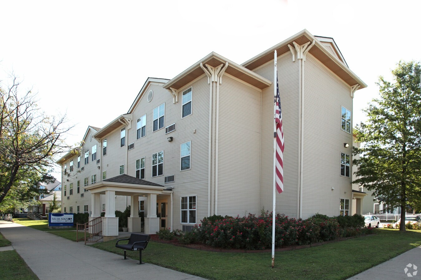 Photo - Muir Manor Apartments