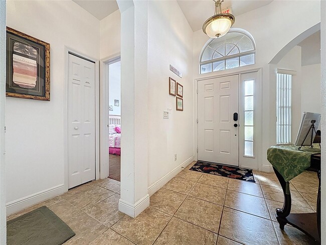 Building Photo - 107 Amaca Ln