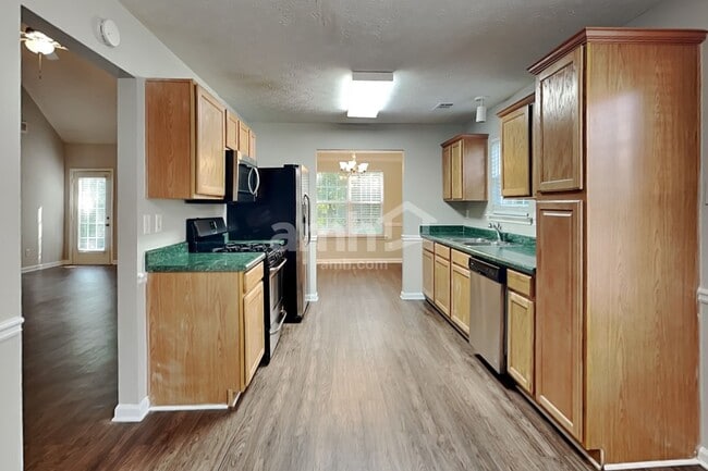 Photo - 1225 Stephens Pond View