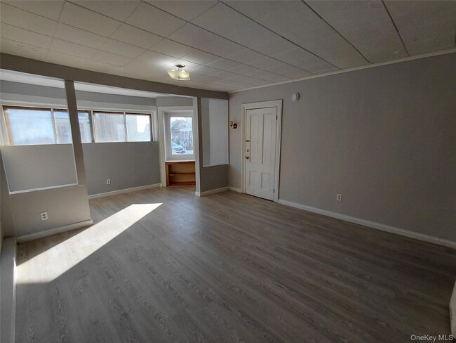 Photo - 87 W Pierpont St Unit 1