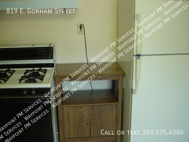 Photo - 819 E Gorham St