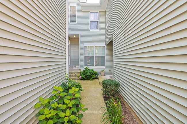 Photo - 153 Orchards Pass Unit 153