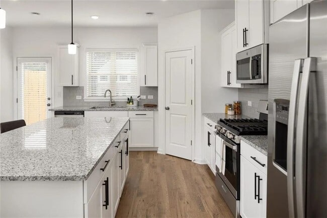 Photo - 1530 Brantin Dr