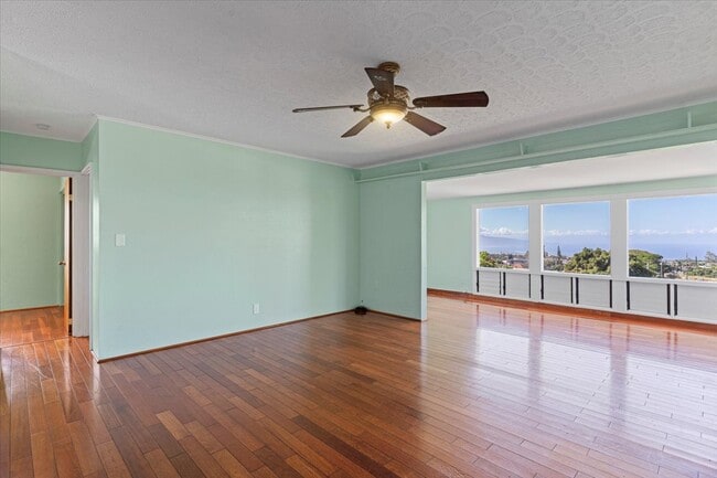Photo - 1076 Kehau Pl