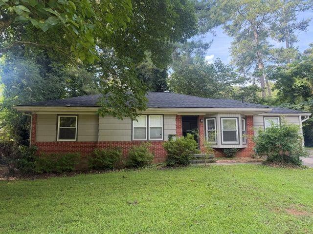 Building Photo - 3155 Beech Dr