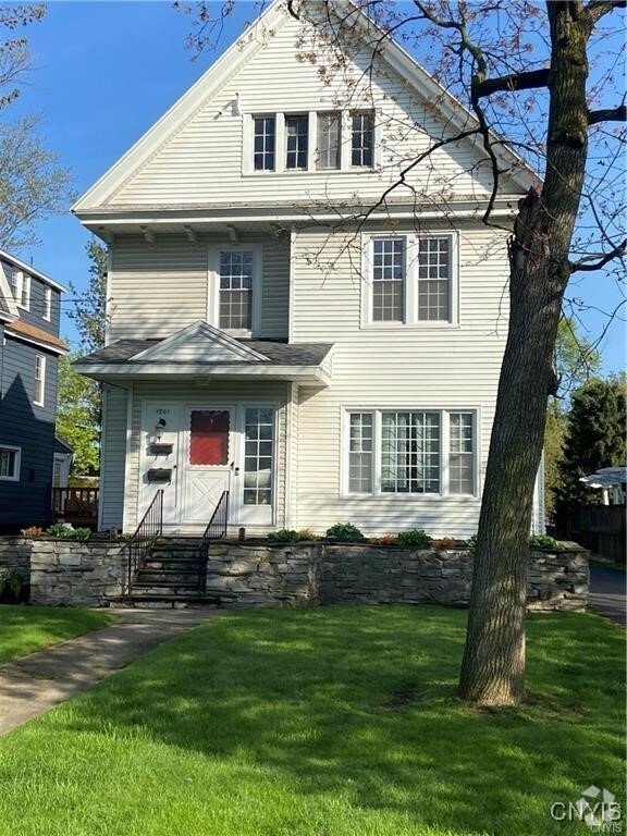 Building Photo - 1801 James St Rental