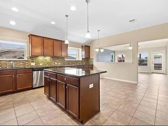 Photo - 417 Tula Trail