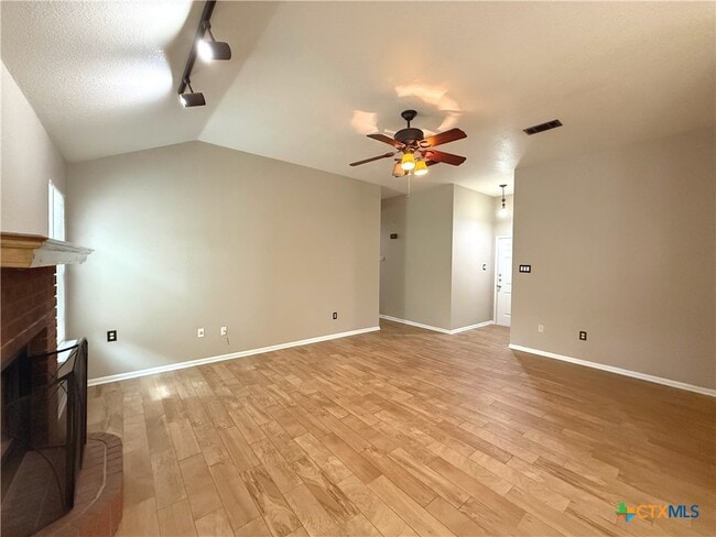 1002 Northern Dancer Dr