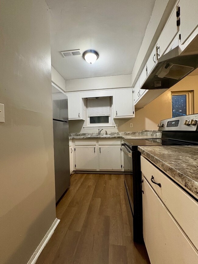 Photo - 3615 Mc Vay St SW