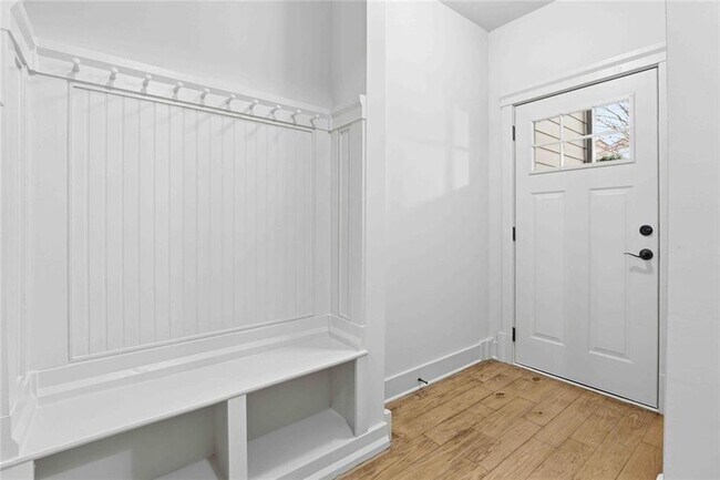 Photo - 501 Ridge View Crossing