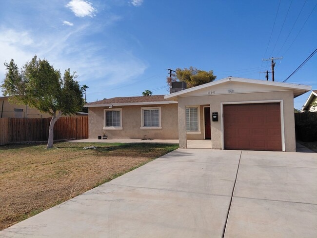 Building Photo - 1190 Ocotillo Dr