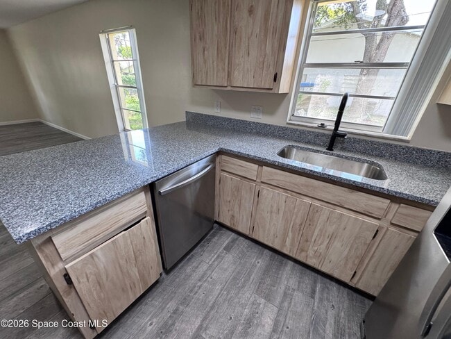 Photo - 1723 Bruman Terrace