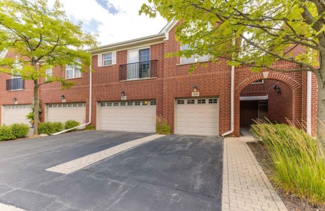 Photo - 958 Kensington Dr