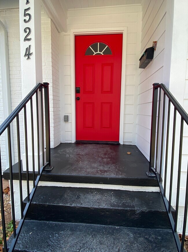 1524 Ward Ave NE Rental For Rent in Huntsville, AL