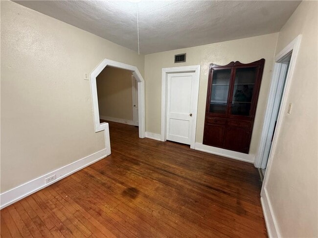 Photo - 312 Grant St