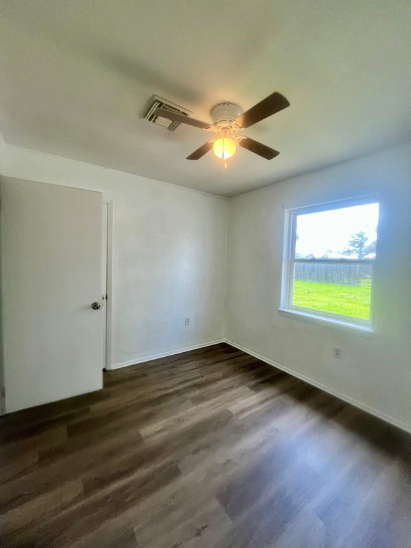 Photo - 240 Azalea Dr