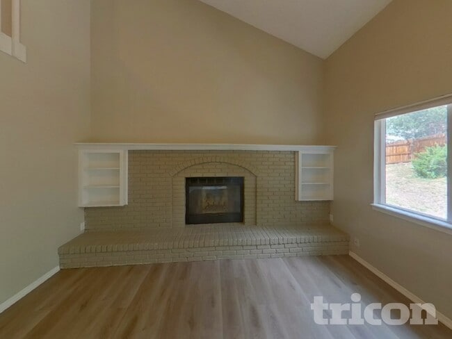 Photo - 6455 Montarbor Dr